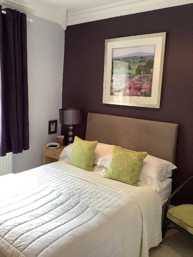 Bed and Breakfast Alexandra Court Harrogate Zimmer foto